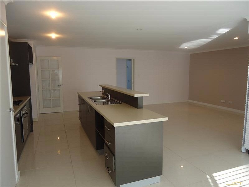 13 Cottesloe Crescent, Secret Harbour WA 6173