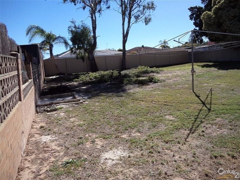 18 Seagate Street, Safety Bay WA 6169