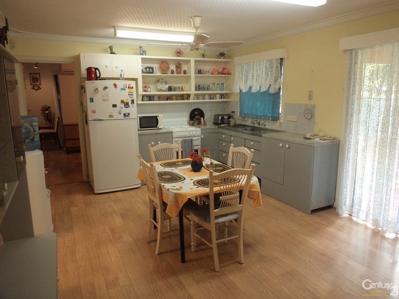 15 Vela Court, Rockingham WA 6168