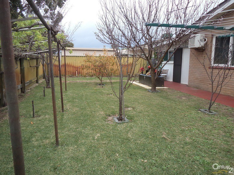 15 Vela Court, Rockingham WA 6168