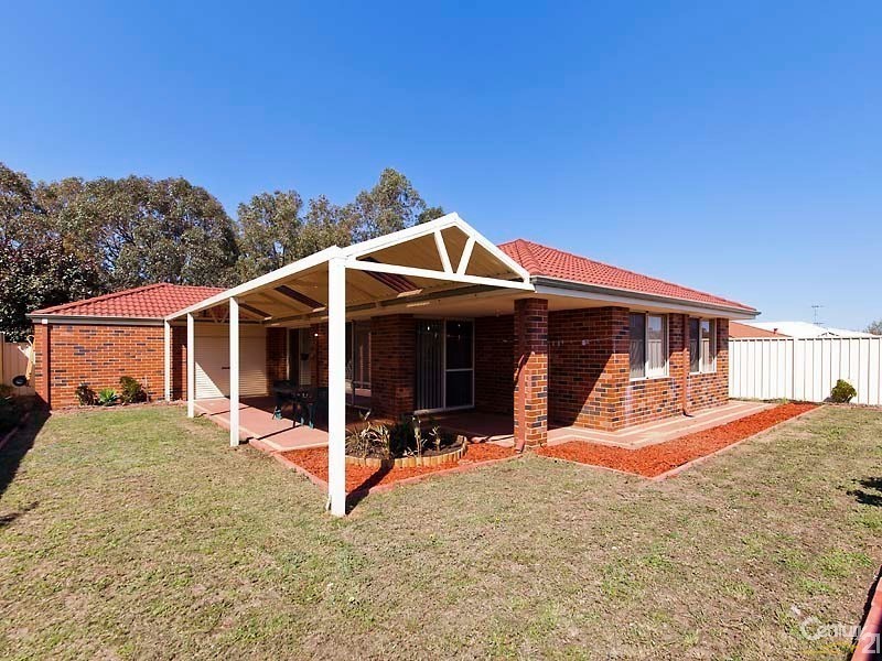 7 Passfield Street, Baldivis WA 6171