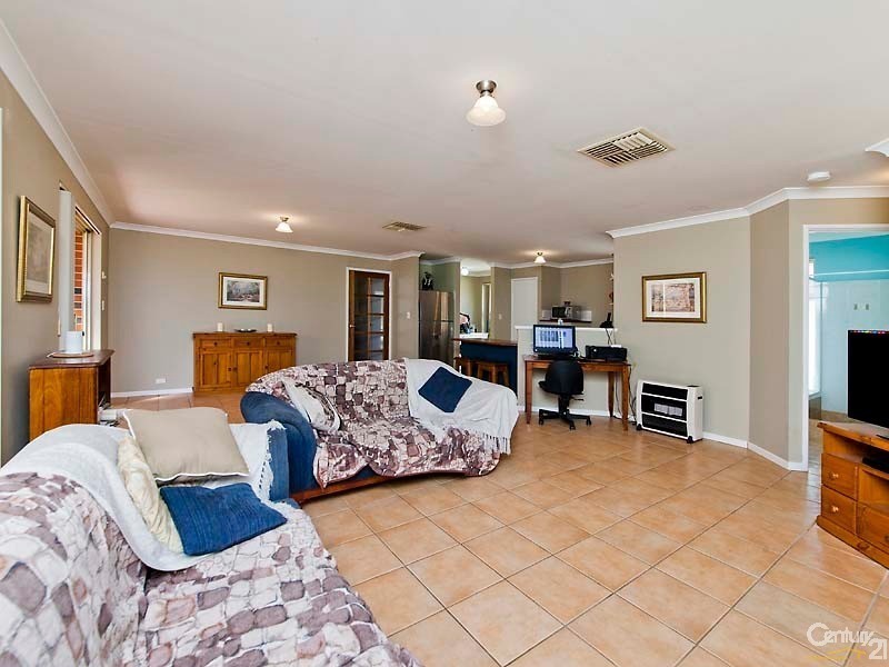 7 Passfield Street, Baldivis WA 6171