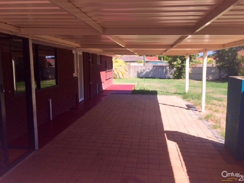 43 Charthouse Road, Safety Bay WA 6169