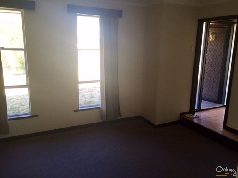 43 Charthouse Road, Safety Bay WA 6169