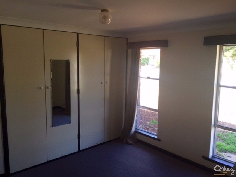 43 Charthouse Road, Safety Bay WA 6169