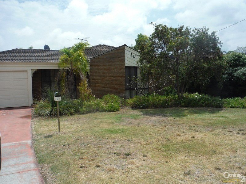 29 Hartland Way, Warnbro WA 6169