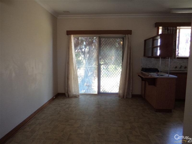 14 Liverpool Street, Shoalwater WA 6169