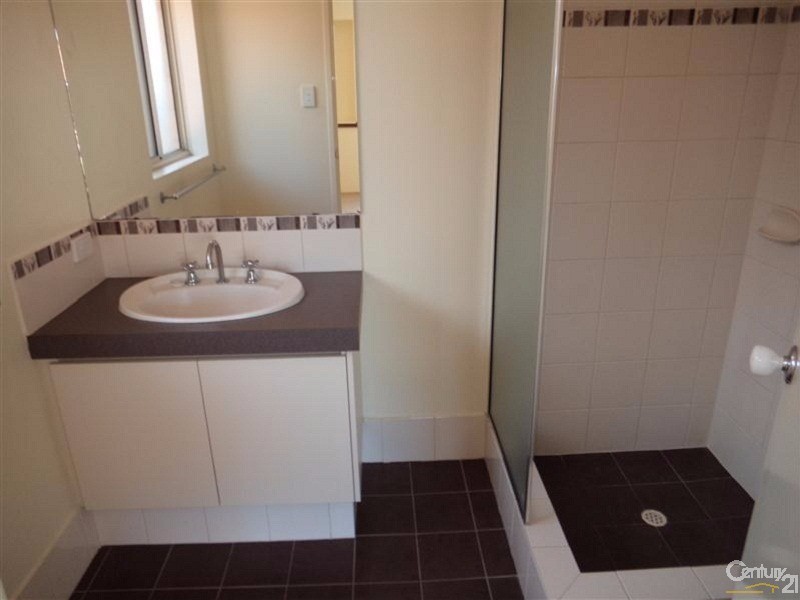 5 Brussels Circuit, Port Kennedy WA 6172