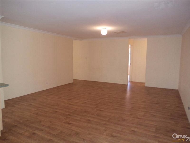 5 Brussels Circuit, Port Kennedy WA 6172