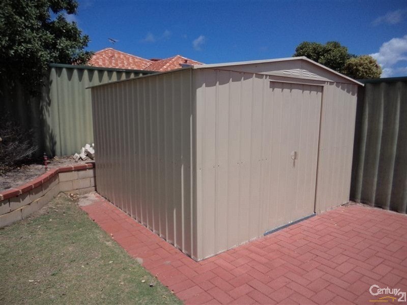 5 Brussels Circuit, Port Kennedy WA 6172