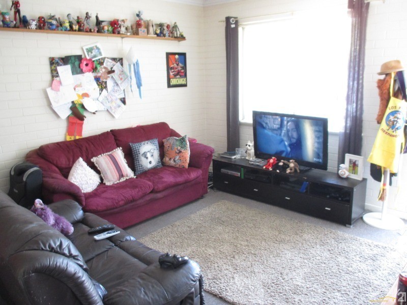 2/8 Houston Street, Rockingham WA 6168