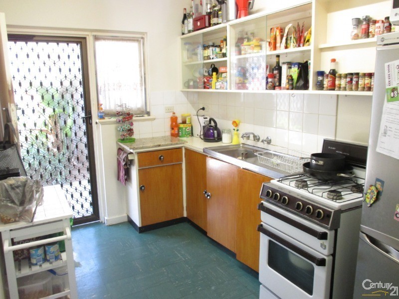 2/8 Houston Street, Rockingham WA 6168