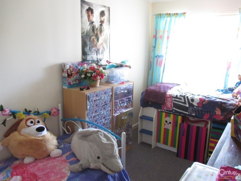 2/8 Houston Street, Rockingham WA 6168