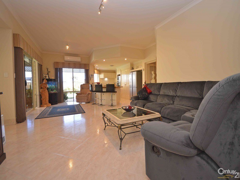 463 Safety Bay Road, Safety Bay WA 6169