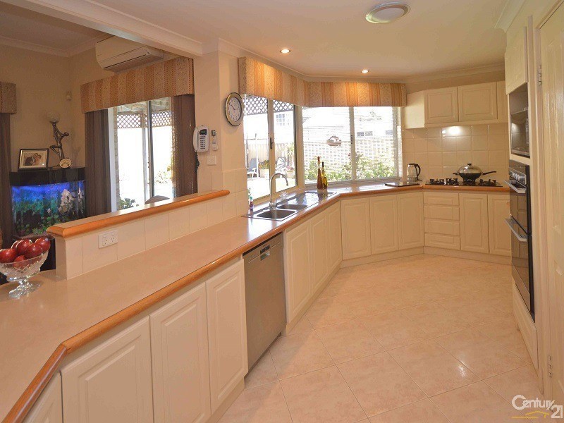 463 Safety Bay Road, Safety Bay WA 6169