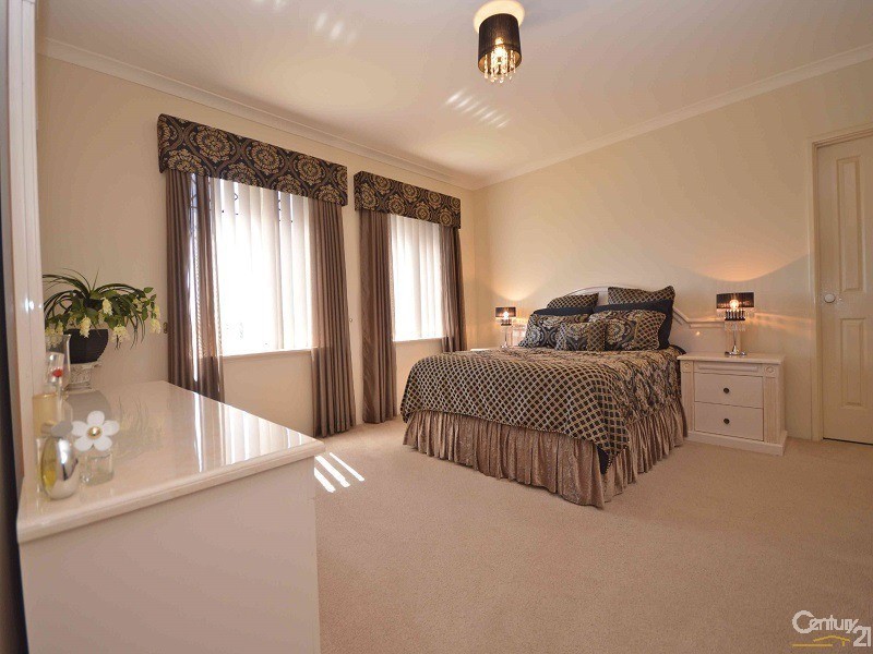 463 Safety Bay Road, Safety Bay WA 6169