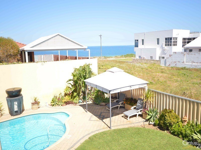 463 Safety Bay Road, Safety Bay WA 6169