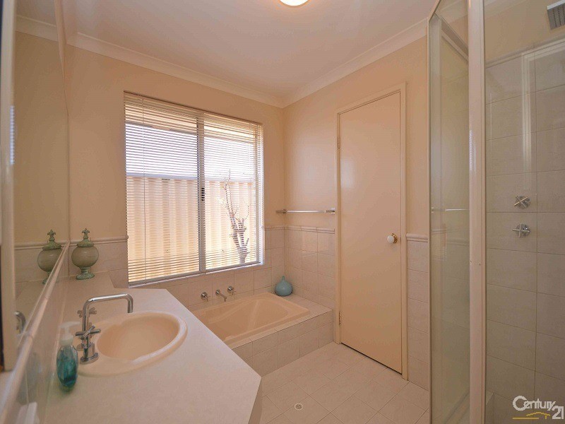 463 Safety Bay Road, Safety Bay WA 6169