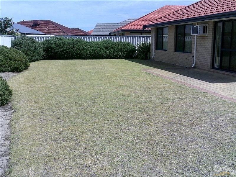 7 Epsilon Drive, Rockingham WA 6168