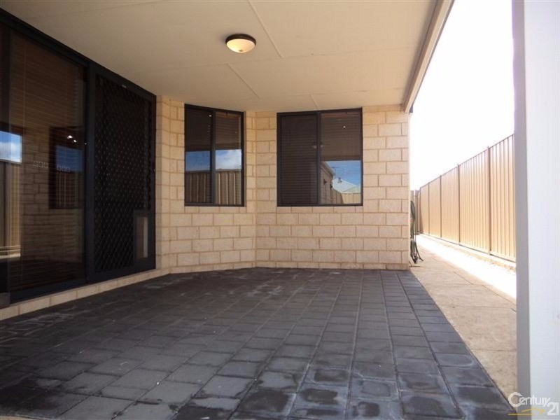 1 Elm Way, Baldivis WA 6171