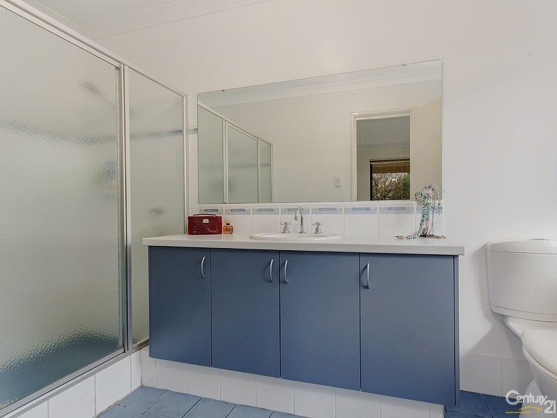 5  Bronte Brace, Secret Harbour WA 6173