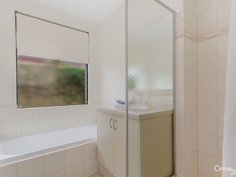 5  Bronte Brace, Secret Harbour WA 6173