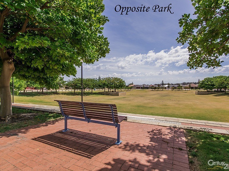 5  Bronte Brace, Secret Harbour WA 6173