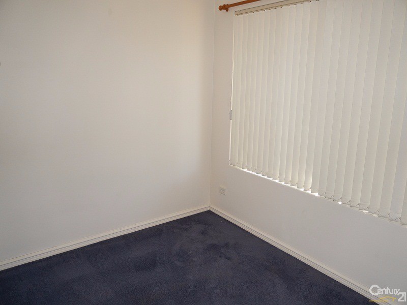 14 Coran Gardens, Warnbro WA 6169