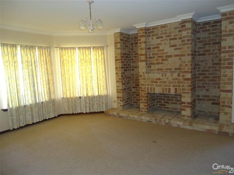 218 Wandoo Drive, Baldivis WA 6171