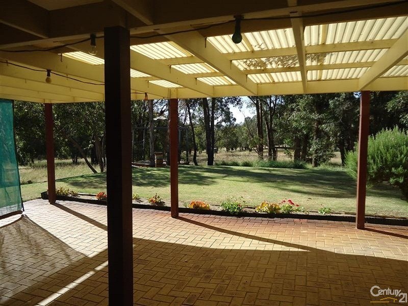 218 Wandoo Drive, Baldivis WA 6171