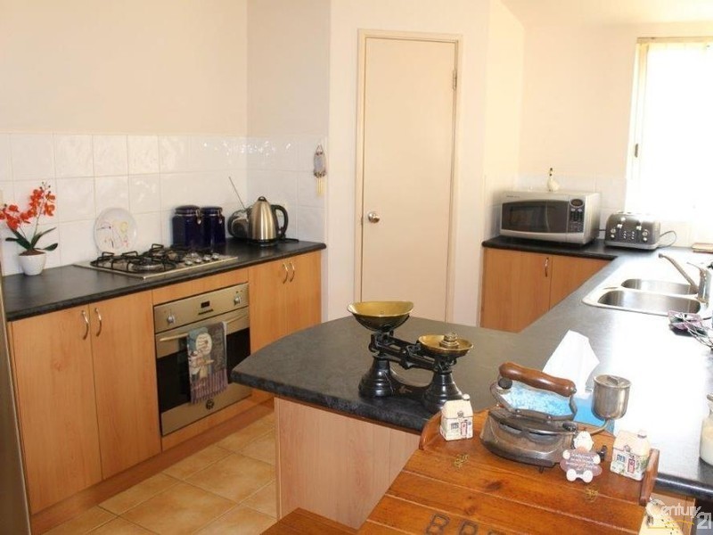 65 Montoro Drive, Port Kennedy WA 6172