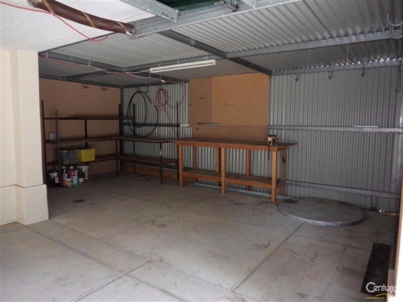 16 Timberlane Loop, Cooloongup WA 6168