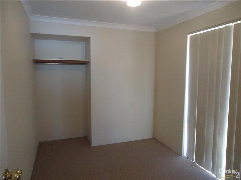 8 Wills Court, Cooloongup WA 6168