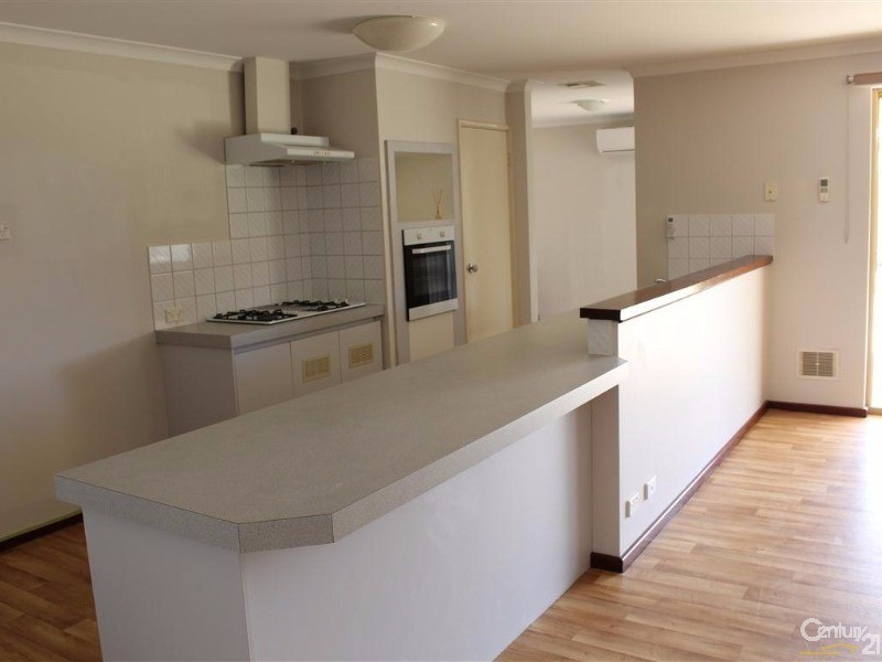 30 Bondi Crescent, Warnbro WA 6169