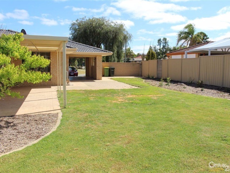 30 Bondi Crescent, Warnbro WA 6169