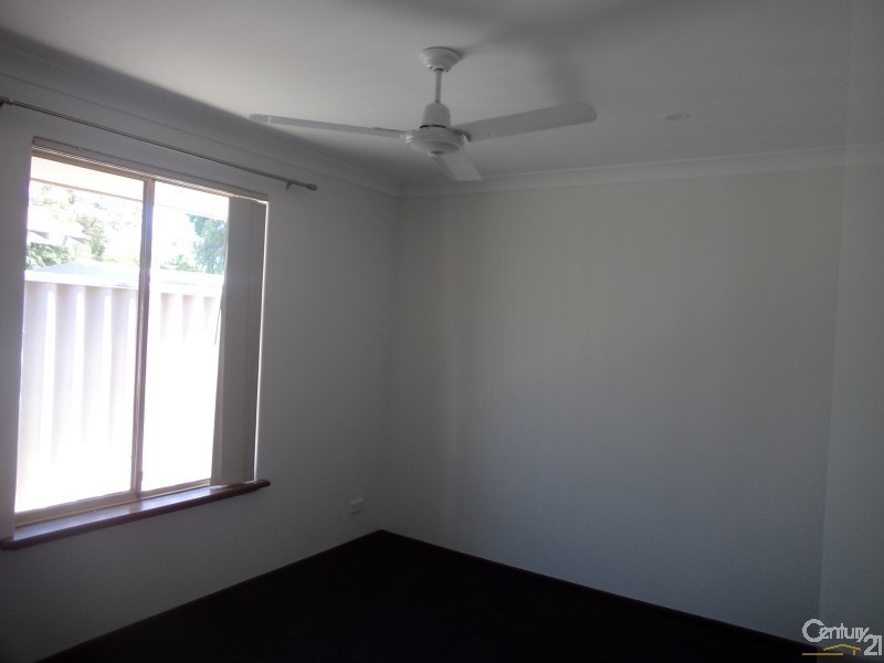 35 Gumnut Crescent, Safety Bay WA 6169