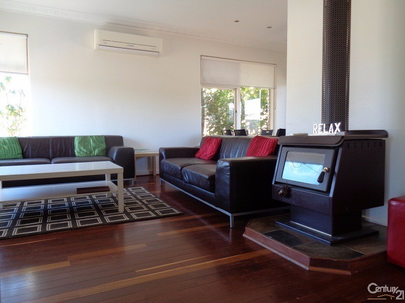 23 Waller Street, Rockingham WA 6168