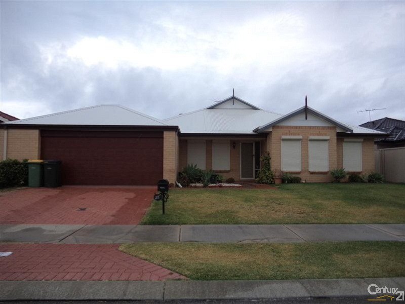 33 Edenhall Terrace, Waikiki WA 6169