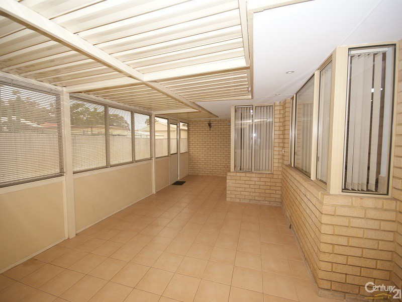 11  Balwyn Court, Cooloongup WA 6168