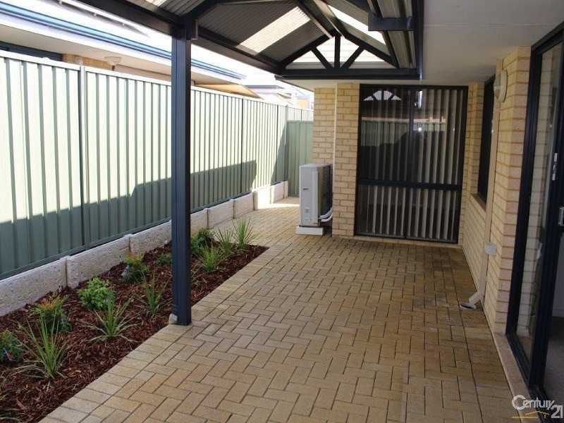 Villa 10 Olivenza Crescent, Bethanie Waters, Port Kennedy WA 6172