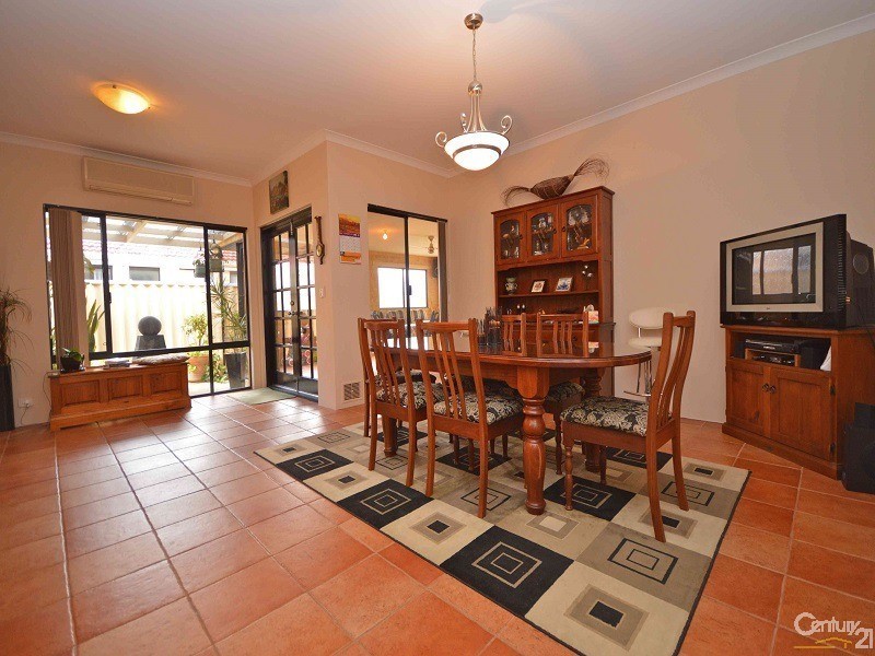 31 St Cloud Way, Port Kennedy WA 6172
