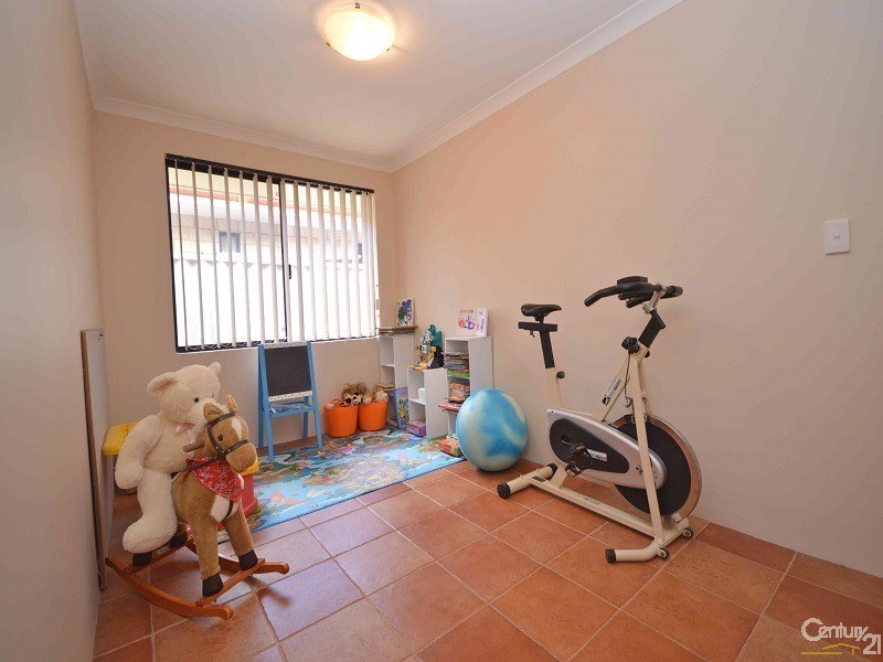 31 St Cloud Way, Port Kennedy WA 6172