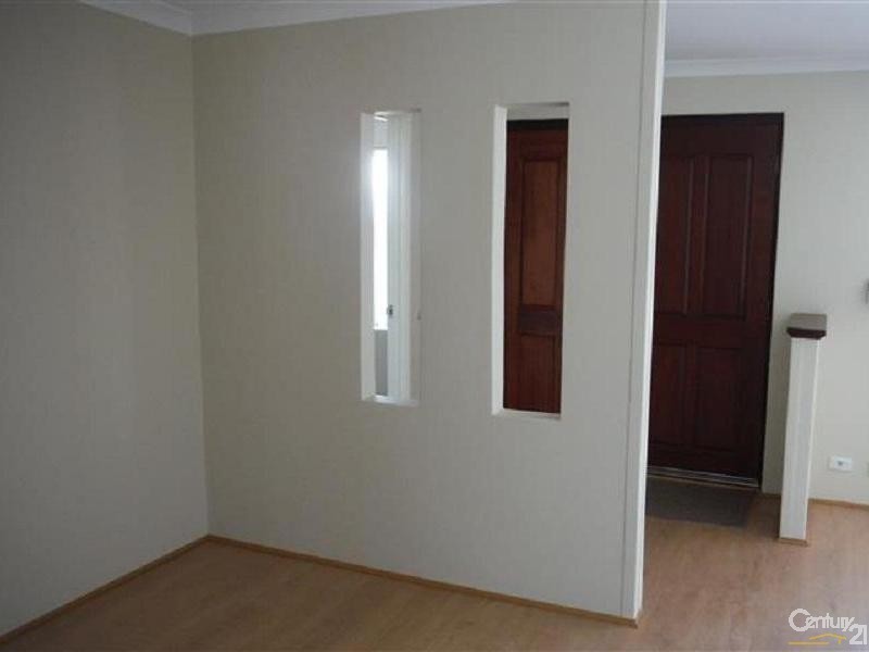 33 Charnley Gardens, Waikiki WA 6169