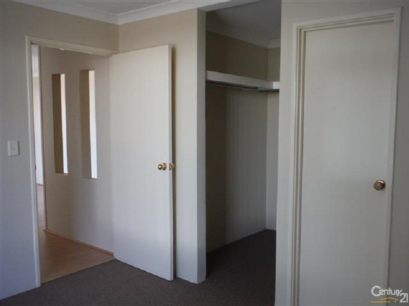 33 Charnley Gardens, Waikiki WA 6169