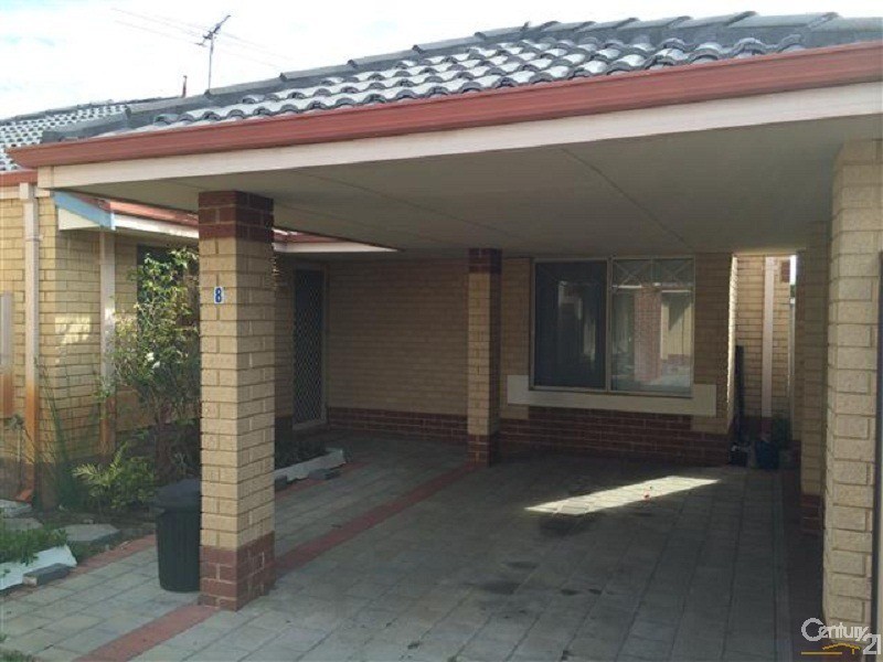 8/4  Marlo Place, Waikiki WA 6169