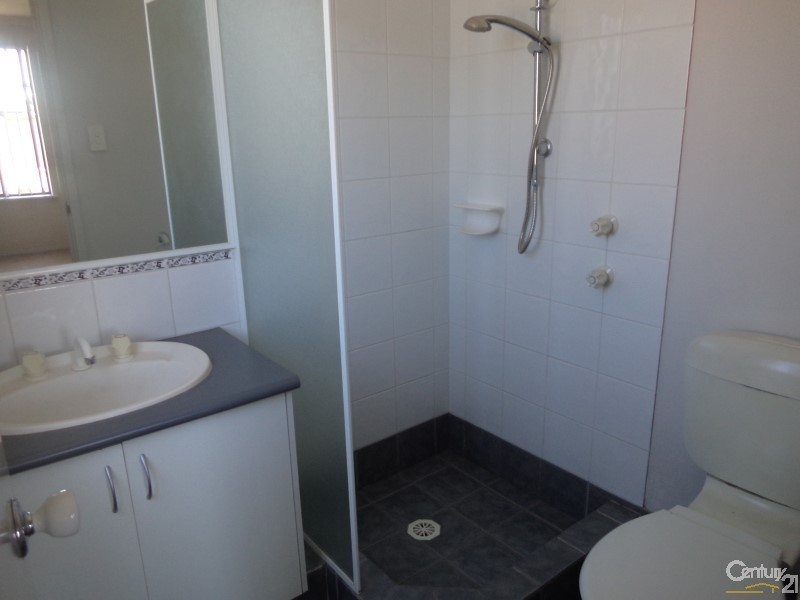 20 Harrington Waters Drive, Waikiki WA 6169