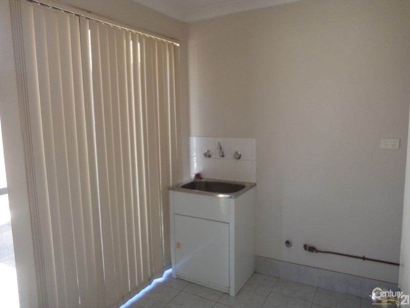 20 Harrington Waters Drive, Waikiki WA 6169