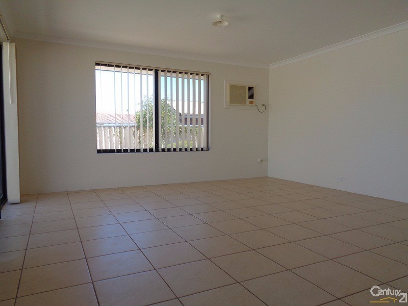 11 Oleander Avenue, Shoalwater WA 6169