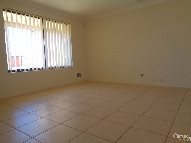 11 Oleander Avenue, Shoalwater WA 6169