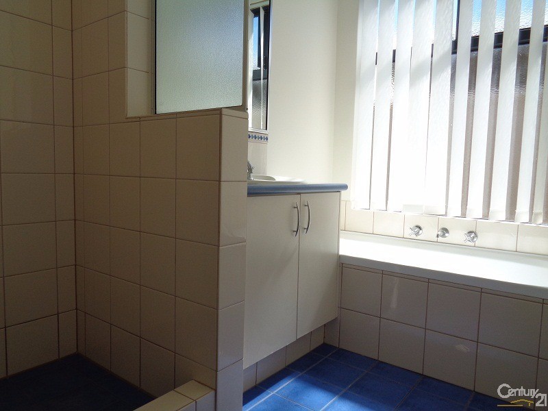 11 Oleander Avenue, Shoalwater WA 6169